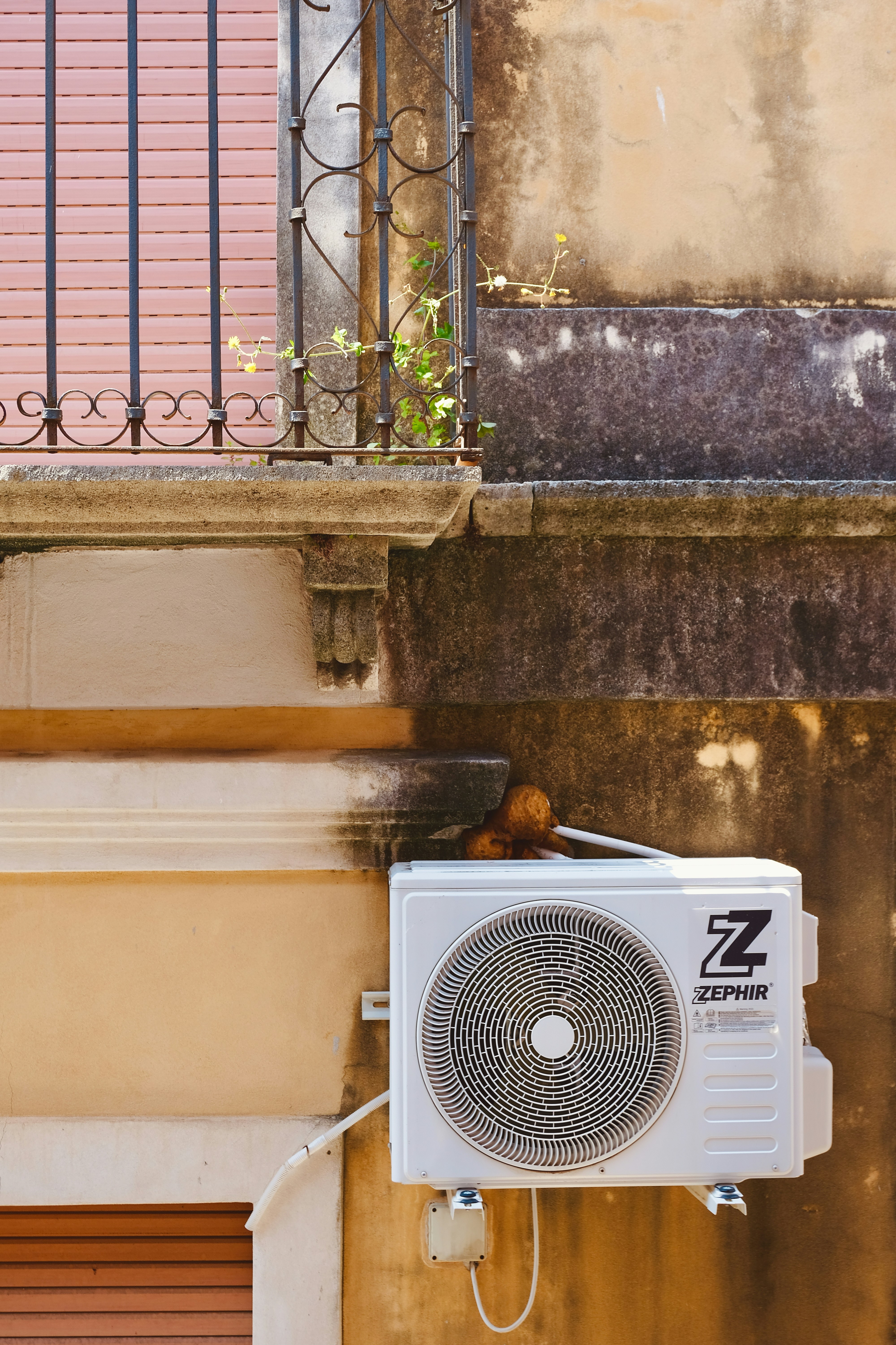 Sistem HVAC Modern